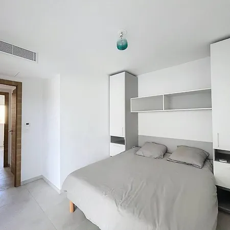 Grand Avec Terrasse Et Piscine A Calvi - Fr-1-719-33 Apartmán *